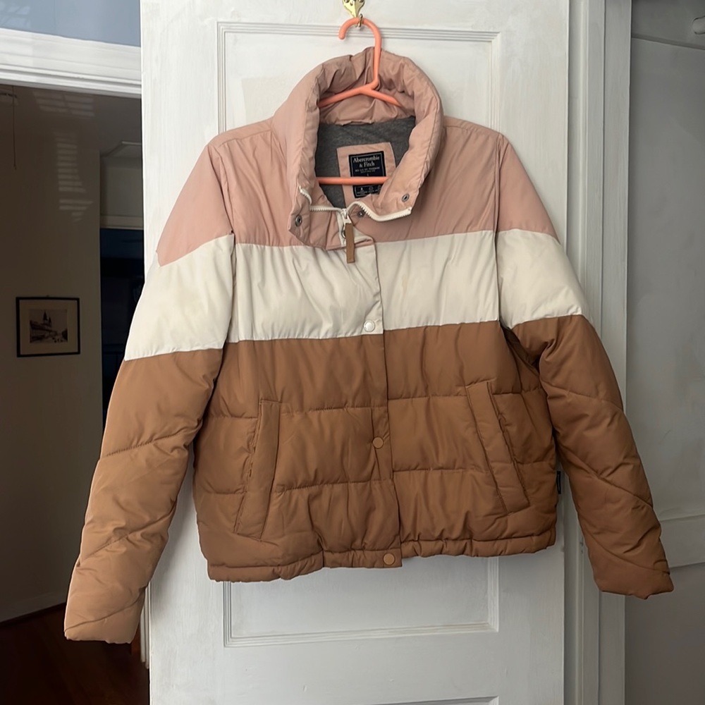 Abercrombie & Fitch Puffer